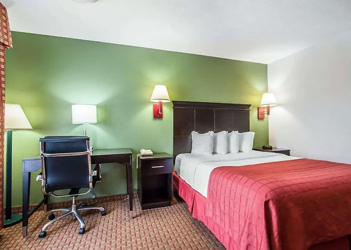 Top Hotels Near Savannah Airport Offering Shuttle