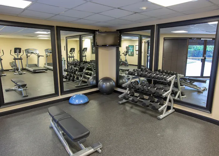 Top Hotels around Orlando International Airport