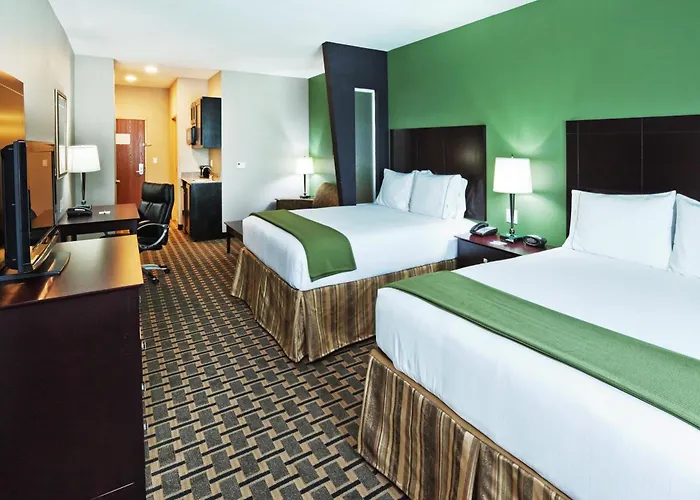 Best Hotels Near Florida Theatre Jacksonville