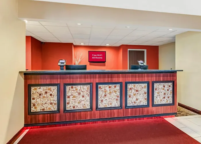 Best Hotels Close to Memorial Hospital Springfield