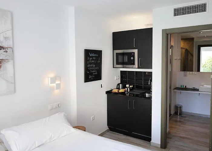 Discover the Best Accommodation in Torremolinos for Your Perfect Getaway