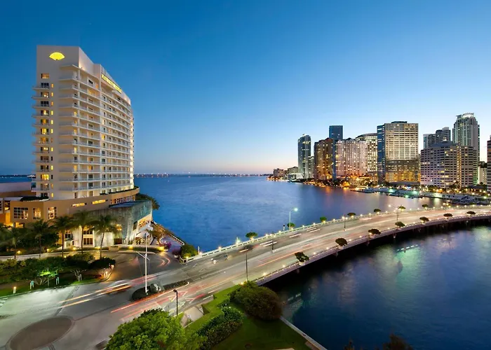 Top Hotels in Miami Downtown Area
