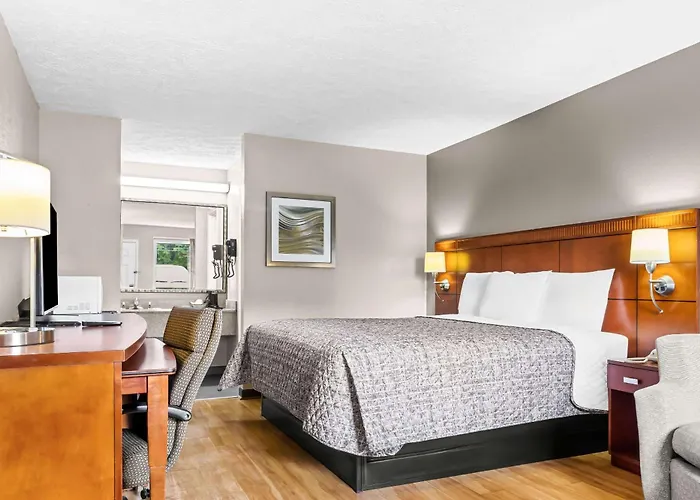 Top Hotels near Lexington Airport