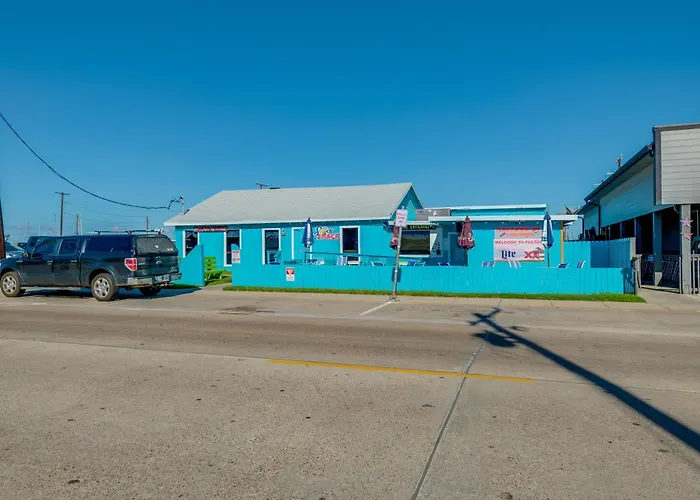 Top Hotels in Fulton, CA