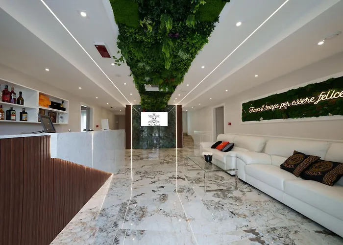 Your Guide to Cheap Hotels in Naples, Italy: Affordable Accommodation Options