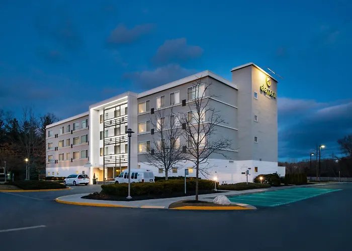 Top Hotels around Lexington Medical Center