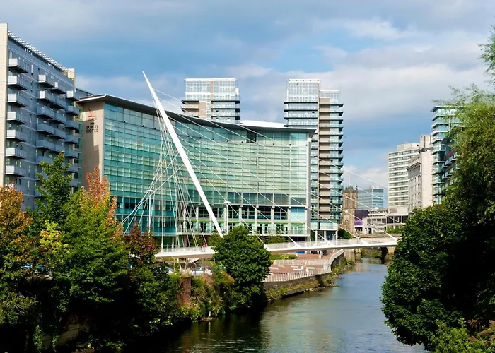 Top Hotels in Manchester City Centre