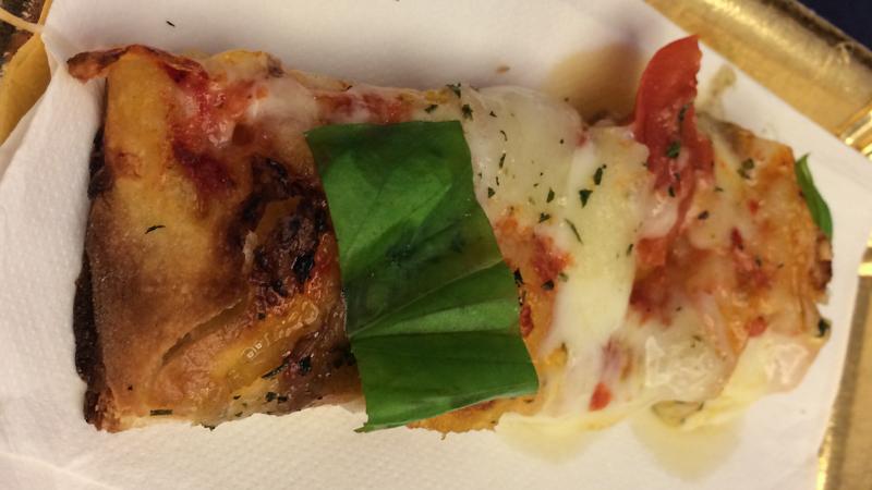 rom foodtour pizza margherita